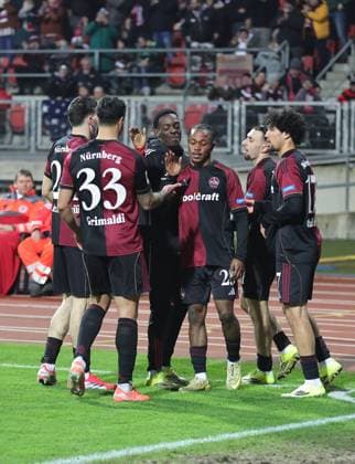13 02 2026 Soccer Season 2025 2026 2 Soccer Bundesliga 22 Matchday 1 FC Nürnberg FCN Club Karlsruher SC KSC Sportfoto Zink DaMa xdaxmax DFL regulations prohibit any use of photographs as image sequences and or quasi video only for editorial use Jubel Freude Torjubel nach Tor zum 5 1 Mohamed Ali Zoma 23, 1 FC Nürnberg FCN und Mannschaft Team jubelt freut sich Torschütze Mohamed Ali Zoma 23, 1 FC Nürnberg FCN