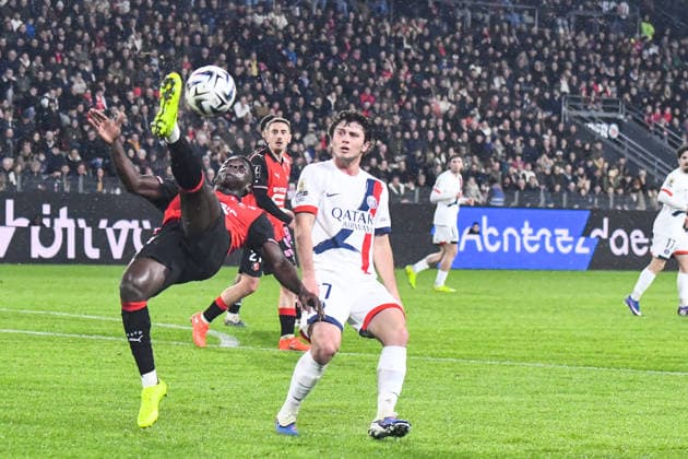 FOOTBALL : Stade Rennais vs Paris SG - Ligue 1 - JournÃ e 22 - 13 02 2026 Mahamadou Nagida (Stade Rennais) Joao Neves (Paris SG) RennesFrance  Copyright: xBaptistexAutissierx