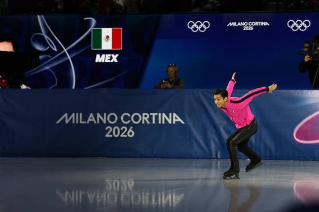 February 13, 2026, Milan, Lombardy, Italy: DONOVAN CARRILLO of Mexico skates his Free Skating program in the Men Single Skating of the Figure skating, Eiskunstlauf at the Milano Cortina 2026 Winter Olympic Games, Olympische Spiele, Olympia, OS Milan Italy - ZUMAc179 20260213_oly_c179_162 Copyright: xMickaelxChavetx