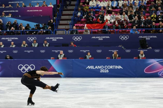 February 13, 2026, Milan, Lombardy, Italy: LUKAS BRITSCHGI of Switzerland skates his Free Skating program in the Men Single Skating of the Figure skating, Eiskunstlauf at the Milano Cortina 2026 Winter Olympic Games, Olympische Spiele, Olympia, OS Olympics 2026: Milano Cortina: Figure Skating Men Single Skating  - ZUMAc179 20260213_oly_c179_187 Copyright: xMickaelxChavetx