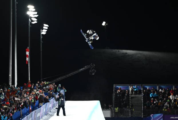 2026 WINTER Olympic Games, Olympische Spiele, Olympia, OS Yuto Totsuka of Japan during the 2nd run of the Men™s Snowboard Halfpipe Final at the Livigno Snow Park on day 7 of the 2026 Milano Cortina Winter Olympic Games in Italy, Friday, February 13, 2026. ( NO ARCHIVING, EDITORIAL USE ONLY MILANO LOMBARDY ITALY  Copyright: xDANxHIMBRECHTSx 20260214152829896454