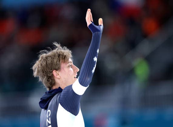 (260213) -- MILAN, Feb. 13, 2026 -- Metodej Jilek of the Czech Republic celebrates after the Speed skating, Eisschnelllauf men s 10000m event at the Milan-Cortina 2026 Olympic Winter games, Winterspiele,Spiele, Summer games in Milan, Italy, Feb. 13, 2026. ) (MICO2026)ITALY-MILAN-OLYMPIC WINTER GAMES-SPEED SKATING-MEN S 10000M DuxXiaoyi 