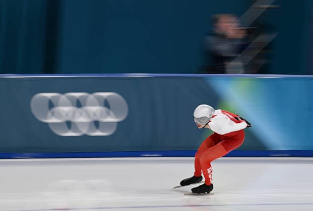 (260213) -- MILAN, Feb. 13, 2026 -- Vladimir Semirunniy of Poland competes during the Speed skating, Eisschnelllauf men s 10000m event at the Milan-Cortina 2026 Olympic Winter games, Winterspiele,Spiele, Summer games in Milan, Italy, Feb. 13, 2026. ) (MICO2026)ITALY-MILAN-OLYMPIC WINTER GAMES-SPEED SKATING-MEN S 10000M WuxWei 