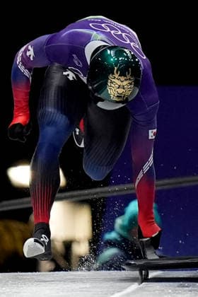 Korea ™s JUNG Seunggi during Skeleton Men at the Cortina Sliding Centre at the Milano Cortina 2026 Winter Olympics, in Cortina (Italy) February 10 , 2026 (Spada LaPresse)  Copyright: xSpada LaPressex