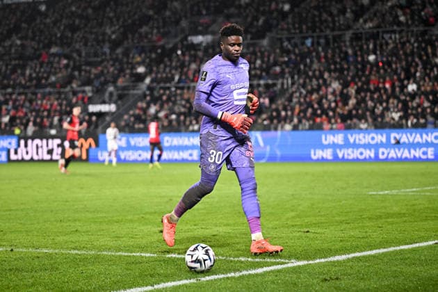 Stade Rennais FC v Paris Saint-Germain - Ligue 1 McDonald s 2025 2026 30 Brice SAMBA (srfc) during the Ligue 1 McDonald s match between Rennes and Paris at Roazhon Park on February 13, 2026 in Rennes, France. Rennes France  Copyright: xFEPx 776348291
