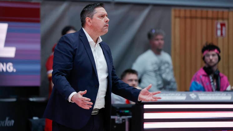 Head Coach Sasa Filipovski Wuerzburg Baskets 13 02 2026, Fitness First Wuerzburg Baskets vs MLP Academics Heidelberg, easyCredit BBL, Matchday 20, Germany, 97072, tectake Arena Wuerzburg, Copyright: HMBxMedia xJulienxBecker