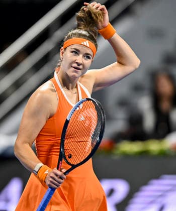 WTA, Tennis Damen QATAR OPEN 2026-SEMIFINAL Karolina Muchova of the Czech Republic celebrates after winning women s singles semifinal match against Maria Sakkari of Greece during the WTA Qatar TotalEnergies Open 2026 tennis tournament at the Khalifa International Tennis Complex in Doha, Qatar, on February 13, 2026. ¨ DOHA Qatar Copyright: xNOUSHADx