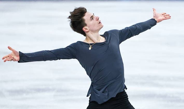 ITALY, MILAN - FEBRUARY 13, 2026: Figure skater Maxim Naumov of the United States performs during the men s free skating event at the 2026 Winter Olympic Games, Olympische Spiele, Olympia, OS at Milano Ice Skating Arena. Mikhail Tereshchenko TASS  88655315