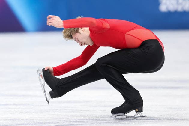 Winter Olympics - Men s Singles Free Skating Aleksandr Selevko of Team Estonia competes in the Men s Singles Free Figure skating, Eiskunstlauf event on day seven of the Milano Cortina 2026 Winter Olympic Games, Olympische Spiele, Olympia, OS at Milano Ice Skating Arena on February 13, 2026 in Milan, Italy. Photo by Alexis Jumeau ABACAPRESS.COM Milan Italy  Copyright: xJumeauxAlexis ABACAx