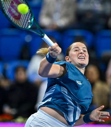 February 13, 2026, Doha, Qatar: Jelena Ostapenko of Latvia plays against Victoria Mboko of Canada (not in view) during their women s singles semifinal match at the WTA, Tennis Damen Qatar TotalEnergies Open 2026 tennis tournament at the Khalifa International Tennis Complex. Victoria Mboko won against Jelena Ostapenko 6-3,6-2. Doha Qatar - ZUMAs197 20260213_aaa_s197_203 Copyright: xNoushadxVariyattiyakkalx