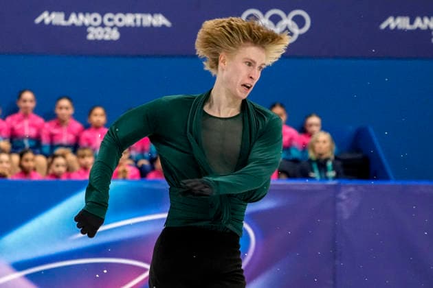 Stephen Gogolev of Canada performs his routine during the Men s Single Figure skating, Eiskunstlauf Final at the Milano Figure Skating Arena in Milan, Italy on Friday, February 13, 2026. Gogolev scored a 273.78.  OLY20260213425 RICHARDxELLIS