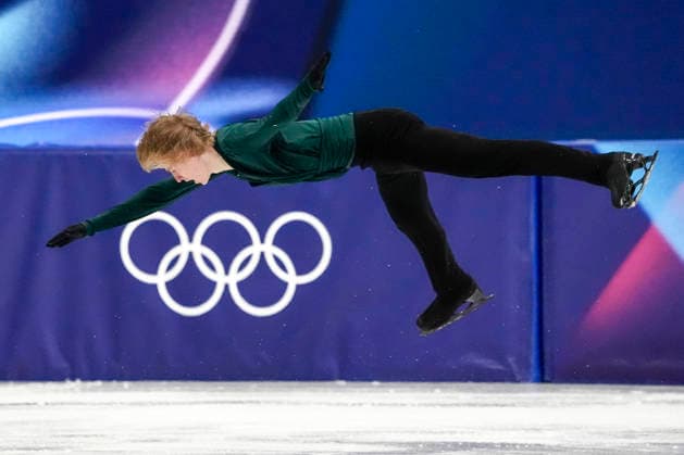 Stephen Gogolev of Canada performs his routine during the Men s Single Figure skating, Eiskunstlauf Final at the Milano Figure Skating Arena in Milan, Italy on Friday, February 13, 2026. Gogolev scored a 273.78.  OLY20260213426a RICHARDxELLIS