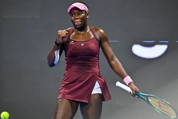 WTA, Tennis Damen QATAR OPEN 2026-SEMIFINAL Victoria Mboko of Canada celebrates after winning women s singles semifinal match against Jelena Ostapenko of Latvia during the WTA Qatar TotalEnergies Open 2026 tennis tournament at the Khalifa International Tennis Complex in Doha, Qatar, on February 13, 2026. DOHA Qatar Copyright: xNOUSHADx