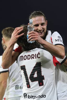 Pisa S.C. v AC Milan - Campionato Serie A Luca Modric of AC Milan celebrates after scoring his team s goal during the Italian Serie A football match between Pisa S.C. and AC Milan ,on February 13 ,2026, at the Arena Garibaldi-Romeo Anconetani Stadium in Pisa. Pisa PI Italy  Copyright: xAndreaxMartinix originalFilename:martini-pisascva260213_npkg5.jpg