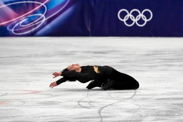 Adam Siao Him Fa of France performs his routine during the Men s Single Figure skating, Eiskunstlauf Final at the Milano Figure Skating Arena in Milan, Italy on Friday, February 13, 2026. Fa scored a 269.27.  OLY20260213449 RICHARDxELLIS