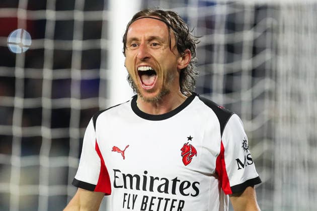 Luka Modric of AC Milan celebrates after scoring the goal of 1-2 during the serie A match between SC Pisa Calcio 1909 and AC Milan at Arena Garibaldi - Romeo Anconetani - Cetilar Arena Stadium in Pisa (Italy), February 13, 2026. massimilianoxcarnabuci