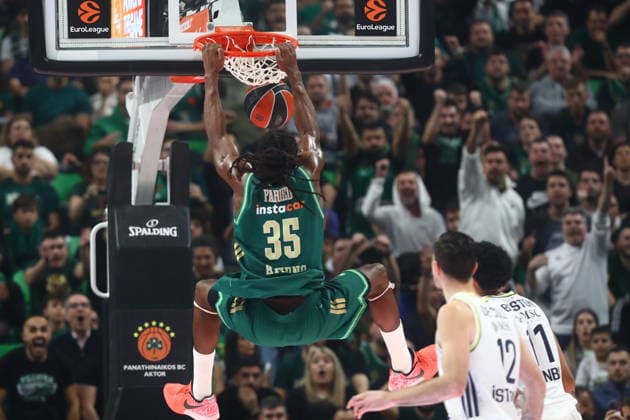 EuroLeague Basketball, Panathinaikos AKTOR Athens vs Fenerbahce Beko Istanbul - Kenneth Faried, 35 of Panathinaikos AKTOR Athens in action during the Euroleague regular season basketball match between Panathinaikos AKTOR Athens and Fenerbahce Beko Istanbul at Telekom Center Athens on February 13, 2026 in Athens, Greece. ATHENS Greece Copyright: xOnexInchxProductionsx 6851010
