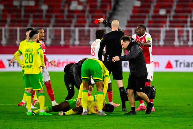 Sport Bilder des Tages FOOTBALL : AS Monaco VS FC Nantes - Ligue 1 McDonald s - 13 02 2026 Aleksandr Golovin (ASM) - Red card for Ligue 1 McDonald s match between AS Monaco and FC Nantes on February 13, 2026 at the Louis II Stadium in Monaco. MonacoMonaco  Copyright: xWilliamxCannarellax
