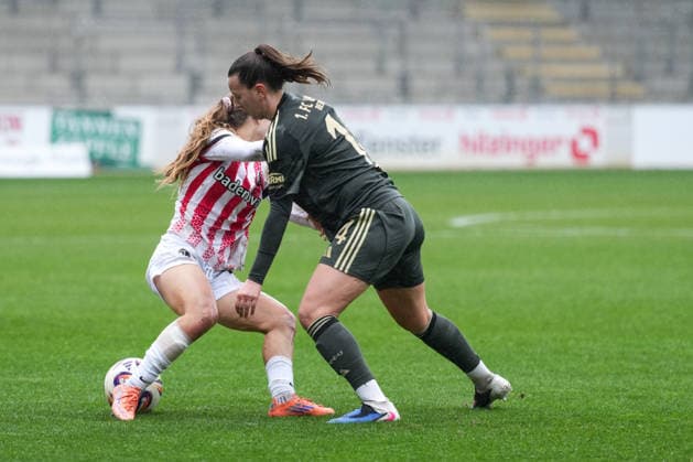 Google Pixel Womens Bundesliga SC Freiburg vs 1 FC Union Berlin, 14 02 2026 duel between Ni Szenk SC Freiburg, 19 and Hannah Eurlings 1 FC Union Berlin, 14 Google Pixel Womens Bundesliga SC Freiburg vs 1 FC Union Berlin, Dreisamstadion, 14 02 2026 DFB DFL REGULATIONS PROHIBIT ANY USE OF PHOTOGRAPHS AS IMAGE SEQUENCES AND OR QUASI VIDEO Copyright: xBEAUTIFULxSPORTS Boscox
