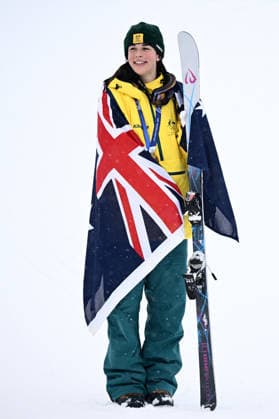 2026 WINTER Olympic Games, Olympische Spiele, Olympia, OS Jakara Anthony of Australia celebrates after being presented the Gold medal during the victory ceremony for the Women™s Dual Moguls Final at the Livigno Aerial and Moguls Park on day 8 of the 2026 Milano Cortina Winter Olympic Games in Livigno, Italy, Wednesday, February 11, 2026. ( NO ARCHIVING, EDITORIAL USE ONLY LIVIGNO SONDRIO ITALY  Copyright: xDANxHIMBRECHTSx 20260214151792152411