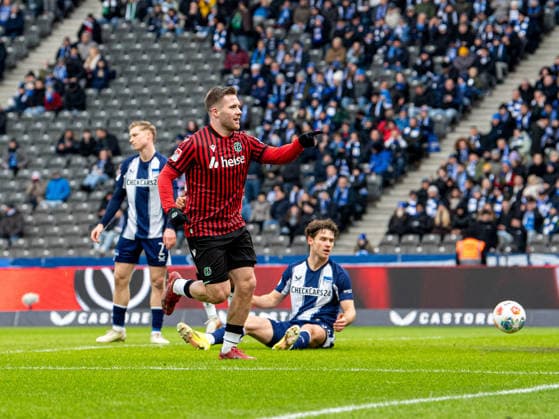 Soccer, Men, Season 2025 2026, 2 Bundesliga 22 Matchday , Hertha BSC Hannover 96, Benjamin Källman Hannover , Celebration after goal to 0 2, 14 02 2026, Copyright: xSebastianxRäppold MatthiasxKochx