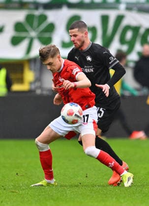 14 02 2026 Soccer Season 2025 2026 2 Soccer Bundesliga 22 Matchday 1 FC Kaiserslautern FCK Rote Teufel SpVgg Greuther Fürth SGF Kleeblatt Sportfoto Zink xwoxzix DFL regulations prohibit any use of photographs as image sequences and or quasi video only for editorial use Normn Bassette 17, 1 FC Kaiserslautern FCK Jan Elvedi 15, SpVgg Greuther Fürth