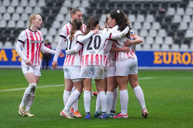 Google Pixel Womens Bundesliga SC Freiburg vs 1 FC Union Berlin, 14 02 2026 Goal celebration for 1 1 by Svenja Fölmli SC Freiburg, 9 Google Pixel Womens Bundesliga SC Freiburg vs 1 FC Union Berlin, Dreisamstadion, 14 02 2026 DFB DFL REGULATIONS PROHIBIT ANY USE OF PHOTOGRAPHS AS IMAGE SEQUENCES AND OR QUASI VIDEO Copyright: xBEAUTIFULxSPORTS Boscox