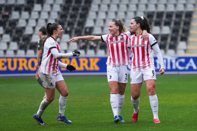 Google Pixel Womens Bundesliga SC Freiburg vs 1 FC Union Berlin, 14 02 2026 Goal celebration for 1 1 by Svenja Fölmli SC Freiburg, 9 Google Pixel Womens Bundesliga SC Freiburg vs 1 FC Union Berlin, Dreisamstadion, 14 02 2026 DFB DFL REGULATIONS PROHIBIT ANY USE OF PHOTOGRAPHS AS IMAGE SEQUENCES AND OR QUASI VIDEO Copyright: xBEAUTIFULxSPORTS Boscox