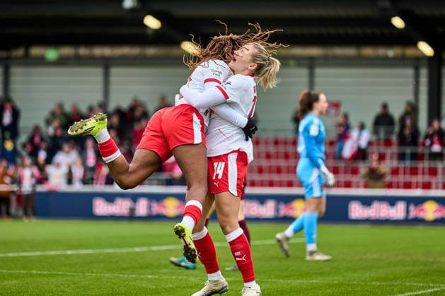 14 02 2026, GER, Womens Soccer, BL, 2025 2026, RB Leipzig 1 FC Nürnberg Delice Boboy 17, RB Leipzig, left , Marleen Schimmer 14, RB Leipzig , Cheering after 1 0 Leipzig Training Center of the Red Bull Saxony Germany