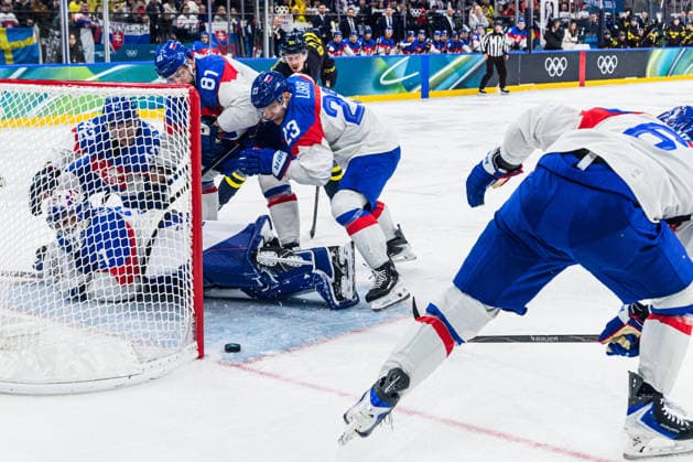 260214 Goaltender Samuel Hlavaj, Erik Cernak and Adam Liska of Slovakia in the men s Ice hockey, Eishockey game between Sweden and Slovakia during day 8 of the 2026 Winter Olympics on February 14, 2026 in Milan. Photo: Carl Sandin BILDBYRAN kod CS CS0879 ishockey ice hockey Olympic Games, Olympische Spiele, Olympia, OS olympics winter olympics os ol olympiska spel vinter-os olympiske leker milano cortina 2026 milan cortina 2026 milano cortina 2026 olympic games milano cortina 2026 winter olympic games milano cortina-os milano cortina-ol vinter-ol 8 bbeng sverige sweden slovakien slovakia *** 260214 Goaltender Samuel Hlavaj, Erik Cernak and Adam Liska of Slovakia in the men s ice hockey game between Sweden and Slovakia during day 8 of the 2026 Winter Olympics on February 14, 2026 in Milan Photo Carl Sandin BILDBYRAN kod CS CS0879 ishockey ice hockey olympic games olympics winter olympics os ol olympiska spel vinter os olympiske leker milano cortina 2026 milan cortina 2026 milano cortina 2026 olympic games milano cortina 2026 winter olympic games milano cortina os milano cortina ol vinter ol 8 bbeng sverige sweden slovakien slovakia  Copyright: CARLxSANDIN BB260214CS083