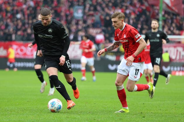 14 02 2026, xrekx, Soccer 2 Bundesliga, 1 FC Kaiserslautern SpVgg Greuther Fuerth v l Jan Elvedi SpVgg Greuther Fuerth Norman Bassette 1 FC Kaiserslautern DFL DFB REGULATIONS PROHIBIT ANY USE OF PHOTOGRAPHS as IMAGE SEQUENCES and or QUASI VIDEO Kaiserslautern