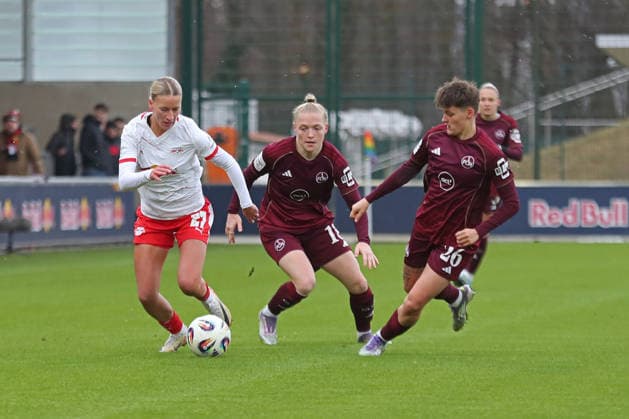 Google Pixel Women Bundesliga, RB Leipzig 1 FC Nürnberg 14 02 2026 Marlene Müller 27, RB Leipzig vs Franziska Mai 18, 1 FC Nürnberg and Aneta Polaskova 26, 1 FC Nürnberg Football, Google Pixel Women Bundesliga, Season 2025 2026, Matchday 18 RB Leipzig vs 1 FC Nürnberg on 14 02 2026, Training Center Cottaweg, Leipzig DFB REGULATIONS PROHIBIT ANY USE OF PHOTOGRAPHS AS IMAGE SEQUENCES AND OR QUASI VIDEO Copyright: xBEAUTIFULxSPORTS JanxKaeferx