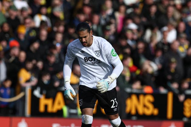Burton Albion v West Ham United, FA Cup West Ham United goalkeeper Alphonse Areola (23) during the FA Cup match between Burton Albion and West Ham United at the Pirelli Stadium, Burton upon Trent, UK on 14 February 2026. Burton upon Trent Pirelli Stadium Staffordshire UK Editorial use only DataCo restrictions apply See www.football-dataco.com , Copyright: xJohnxMallettx PSI-23741-0074
