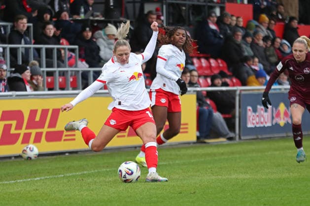 Google Pixel Frauen Bundesliga, RB Leipzig 1 FC Nürnberg 14 02 2026 Marleen Schimmer 14, RB Leipzig Fußball, Google Pixel Frauen Bundesliga, Saison 2025 2026, 18 Spieltag RB Leipzig vs 1 FC Nürnberg am 14 02 2026, Trainingszentrum Cottaweg, Leipzig DFB REGULATIONS PROHIBIT ANY USE OF PHOTOGRAPHS AS IMAGE SEQUENCES AND OR QUASI VIDEO Copyright: xBEAUTIFULxSPORTS JanxKaeferx