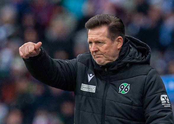 Soccer, Men, Season 2025 2026, 2 Bundesliga 22 Matchday , Hertha BSC Hannover 96, Coach Christian Titz Hannover , 14 02 2026, Copyright: xSebastianxRäppold MatthiasxKochx