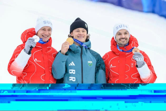 OLYMPICS - Winter Olympic Games, Olympische Spiele, Olympia, OS Milano Cortina 2026 BORMIO,ITALY,14.FEB.26 - OLYMPICS, ALPINE SKIING - Winter Olympic Games Milano Cortina 2026, giant slalom, men, medal ceremony. Image shows the rejoicing of Marco Odermatt (SUI), Lucas Pinheiro Braathen (BRA) and Loic Meillard (SUI). Keywords: medal .  GEPAxpictures xWolfgangxGrebien