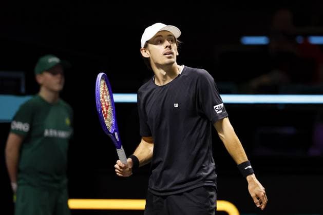 ROTTERDAM - Alex de Minaur (Australia) in action against Ugo Humbert (France) during the quarterfinals on the fifth day of the ABN AMRO tennis tournament in Ahoy Rotterdam. BAS CZERWINSKI ANP xVIxANPxSportx xxANPxIVx 550674976 originalFilename: 550674976.jpg