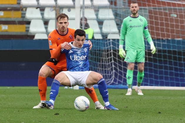 Como™s Anastasios Douvikas during the Serie A soccer match between Como and Fiorentina at the Giuseppe Sinigaglia stadium in Como, north Italy - February 14, 2026 - Soccer.  Copyright: xAntonioxSaia LaPressex