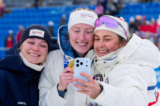 Winter Olympics in Milan Cortina 2026 Anterselva, Italy 20260214. Oceane Michelon from France, Maren Kirkeeide from Norway and Lou Jeanmonnot from France on the podium after the 7.5 km sprint women s biathlon during the Winter Olympics in Milan Cortina 2026. Photo: Heiko Junge NTB Anterselva Italy EDITORIAL USE ONLY. RESTRICTED USE FOR BETTING COMPANIES Ref:_SPOsFUy_2Gt1KM.jpg *** Winter Olympics in Milan Cortina 2026 Anterselva, Italy 20260214 Oceane Michelon from France, Maren Kirkeeide from Norway and Lou Jeanmonnot from France on the podium after the 7 5 km sprint women s biathlon during the Winter Olympics in Milan Cortina 2026 Photo Heiko Junge NTB Anterselva Italy EDITORIAL USE ONLY RESTRICTED USE FOR BETTING COMPANIES  Copyright: xHeikoxJungex xNTBx