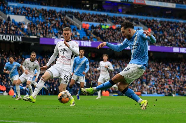 Manchester City v Salford City, FA Cup Rayan Cherki (10) of Manchester City has a shot on goal during the FA Cup match between Manchester City and Salford City at the Etihad Stadium, Manchester, UK on 14 February 2026. Manchester Etihad Stadium Manchester UK Editorial use only DataCo restrictions apply See www.football-dataco.com , Copyright: xConorxMolloyx PSI-23752-0027