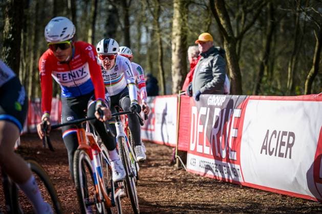 Dutch Lucinda Brand pictured in action during the elite women race of the Waaslandcross cyclocross cycling event, Saturday 14 February 2026 in Sint-Niklaas, the seventh and last race of the Exact Cross competition. DAVIDxPINTENS  x163410727x