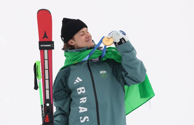 Milano Cortina 2026 - XXV Olympic Winter games, Winterspiele,Spiele, Summer games Bormio - Italy Alpine skiing - Men s Giant Slalom Image Show: Gold Medal PINHEIRO BRAATHEN Lucas (BRA)  Copyright: xSergioxBisi IPAxSportx xipa-agency.netx xx IPA_71495888 IPA_Agency_IPA71495888