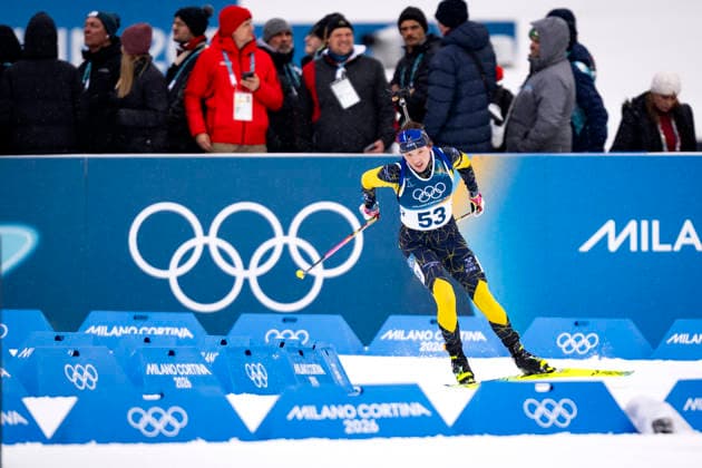 ANTERSELVA, ITALIEN 20260214 Sveriges Linn Gestblom ger sig ut pa straffrunda efter missar pa skjutbanan vid skidskyttets sprint 7,5km under vinter-OS i Milano Cortina. ANTERSELVA ITALIEN x10050x *** ANTERSELVA, ITALY 20260214 Swedens Linn Gestblom goes for a penalty round after missing the shooting range during the 7.5km biathlon sprint at the Milan Winter Olympics in Cortina ANTERSELVA ITALY x10050x  Copyright: xPontusxLundahl TTx OS 2026 SKIDSKYTTE DAMER SPRINT