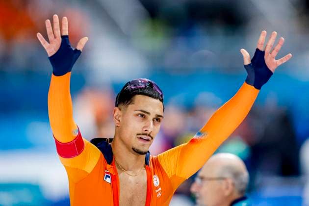 Sebas Diniz of the Netherlands wave after Men s 500m, Milano Cortina 2026 Winter Olympics: Day 8, Speed skating, Eisschnelllauf - Milano Cortina 2026 Winter Olympics: Day 8, Milano Speed Skating Stadium, February 14, 2026, Milan, Italy.
