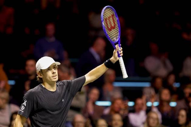 ROTTERDAM - Alex de Minaur (Australia) in action against Ugo Humbert (France) during the quarterfinals on the fifth day of the ABN AMRO tennis tournament in Ahoy Rotterdam. BAS CZERWINSKI ANP xVIxANPxSportx xxANPxIVx 550684233 originalFilename: 550684233.jpg