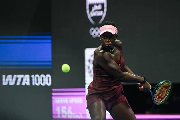 Qatar TotalEnergies Open 2026 - Singles Final DOHA, QATAR FEBRUARY 14: Victoria Mboko of Canada against Karolina Muchova of the Czech Republic competes in the singles final on Day Seven of the Qatar TotalEnergies Open, part of the Hologic WTA, Tennis Damen Tour, at the Khalifa International Tennis and Squash Complex on February 14, 2026 in Doha, Qatar. Doha Qatar  Copyright: xArturxWidakx originalFilename:widak-qatartot260214_npivw.jpg