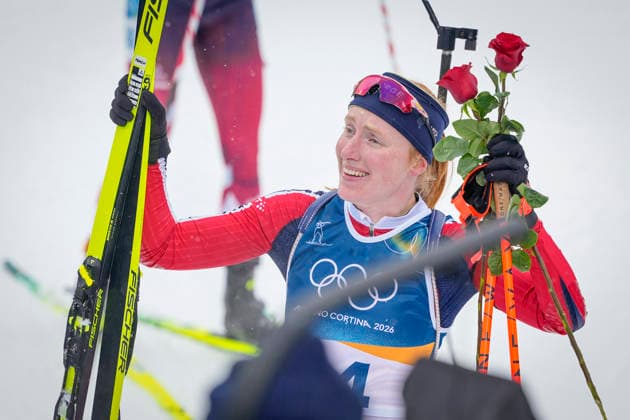 Winter Olympics in Milan Cortina 2026 Anterselva, Italy 20260214. Gold medalist Maren Kirkeeide with two Valentine s roses after the 7.5 km sprint women s biathlon during the Winter Olympics in Milano Cortina 2026. Photo: Heiko Junge NTB Anterselva Italy EDITORIAL USE ONLY. RESTRICTED USE FOR BETTING COMPANIES Ref:_SPOyCBoONLyGYU.jpg *** Winter Olympics in Milan Cortina 2026 Anterselva, Italy 20260214 Gold medalist Maren Kirkeeide with two Valentine s roses after the 7 5 km sprint women s biathlon during the Winter Olympics in Milan Cortina 2026 Photo Heiko Junge NTB Anterselva Italy EDITORIAL USE ONLY RESTRICTED USE FOR BETTING COMPANIES  Copyright: xHeikoxJungex xNTBx