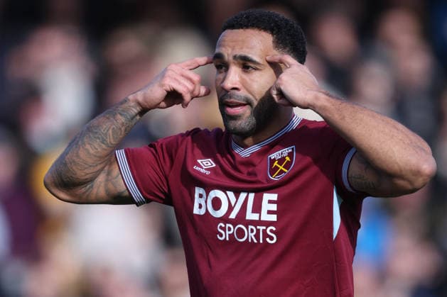 Burton Albion v West Ham United - Emirates FA Cup Fourth Round Callum Wilson of West Ham United reacts during the Emirates FA Cup Fourth Round match between Burton Albion and West Ham United on February 14, 2026 in Burton-upon-Trent, England. WARNING! This Photograph May Only Be Used For Newspaper And Or Magazine Editorial Purposes. May Not Be Used For Publications Involving 1 player, 1 Club Or 1 Competition Without Written Authorisation From Football DataCo Ltd. For Any Queries, Please Contact Football DataCo Ltd on +44 (0) 207 864 9121 Burton-upon-Trent Pirelli Stadium England United Kingdom Copyright: xAllstarxPicturexLibraryxLtdx