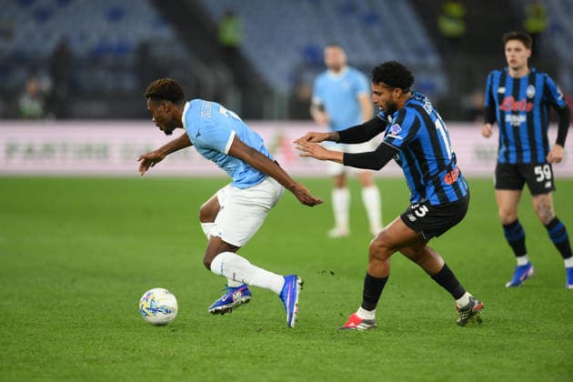 Fisayo Dele-Bashiru of SS Lazio under pressure from Ederson of Atalanta BC during the match of 25th day of the Serie A Championship between S.S.Lazio and Atalanta at the Olimpico Stadium on Feb 14, 2026 in Rome, Italy. during SS Lazio vs Atalanta BC, Italian soccer Serie A match in Rome, Italy, February 14 2026  Copyright: xRobertoxRamaccia IPAxSportx xipa-agency.netx xx IPA_71502954 IPA_Agency_IPA71502954