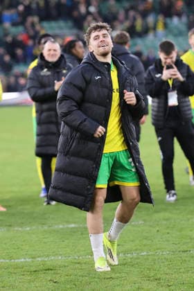 Norwich City v West Bromwich Albion Emirates FA Cup Mathias Kvistgaarden of Norwich celebrates victory with the Barclay End at the end of the Emirates FA Cup Fourth Round match at Carrow Road, Norwich 14 02 2026 Commissioned for use in Newsquest Norfolk titles only. All other titles fees apply. UK Newspapers OUT Copyright: xPaulxChestertonx FIL-22967-0198